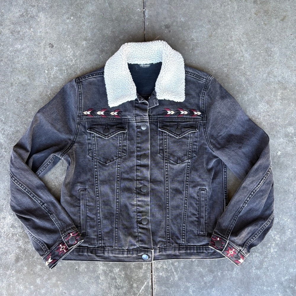 Driftwood Denim Sherpa Jacket Women's Small Black Embroidered Western Aztec Fall